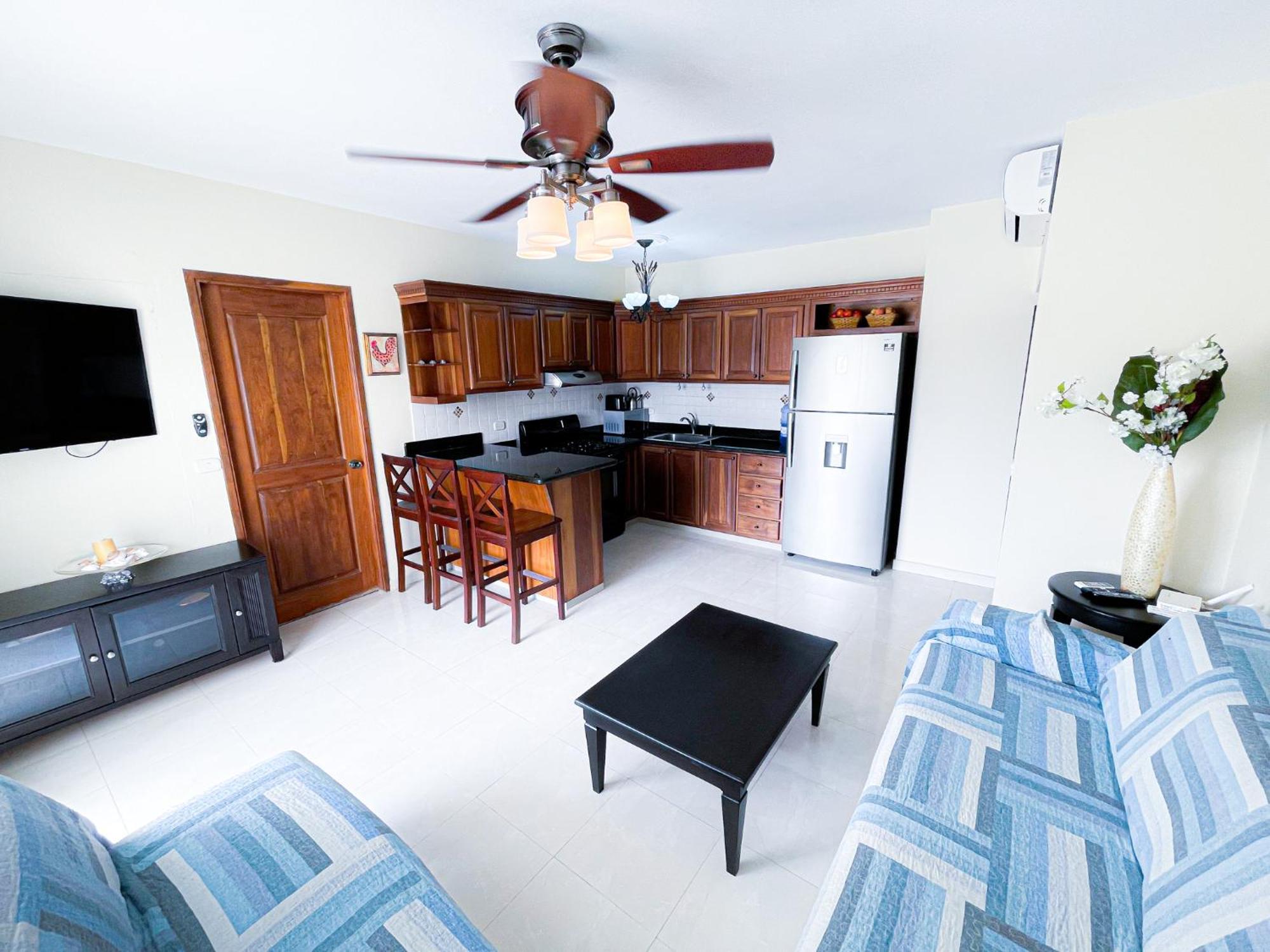 Caribbean Paradise Ocean Breeze Hotel With View Los Corales Bbq Wifi Beach Club & Spa Punta Cana Buitenkant foto